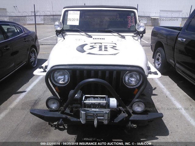 1J4FY49S3XP464121 - 1999 JEEP WRANGLER / TJ SAHARA WHITE photo 6