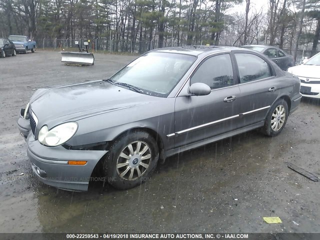 KMHWF35H64A927878 - 2004 HYUNDAI SONATA GLS/LX GRAY photo 2