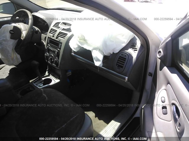 1G1ZT54835F144067 - 2005 CHEVROLET MALIBU LS თეთრი ფოტო 5