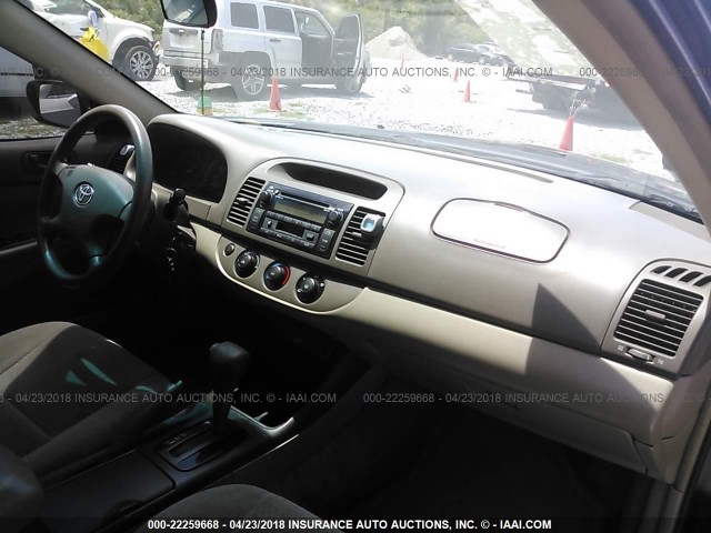 4T1BE32K92U115133 - 2002 TOYOTA CAMRY LE/XLE/SE 蓝色 照片 5