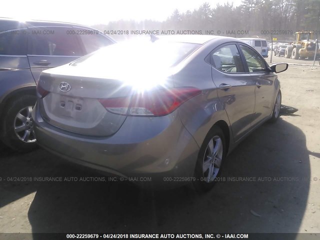 5NPDH4AE8DH243169 - 2013 HYUNDAI ELANTRA GLS/LIMITED TAN photo 4