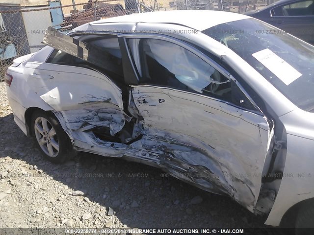 4T1BE46K19U918268 - 2009 TOYOTA CAMRY SE/LE/XLE WHITE photo 6