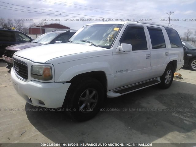 1GYEK13R1XR405848 - 1999 CADILLAC ESCALADE WHITE photo 2