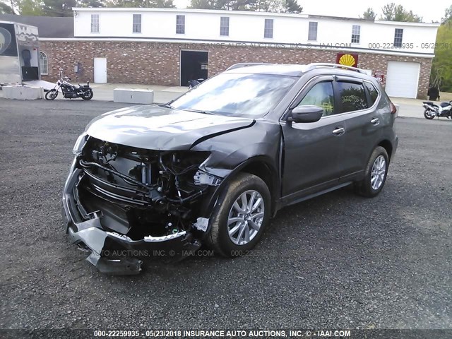 5N1AT2MV1JC713045 - 2018 NISSAN ROGUE SV/SL GRAY photo 2