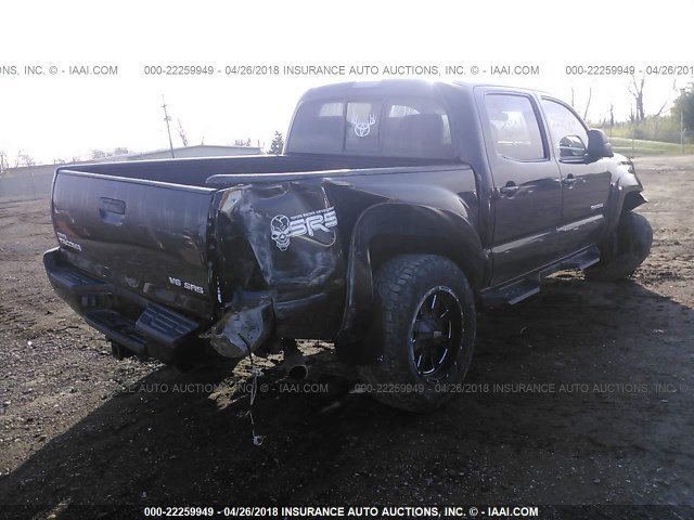 5TELU42N87Z374657 - 2007 TOYOTA TACOMA DOUBLE CAB 黑色 照片 4