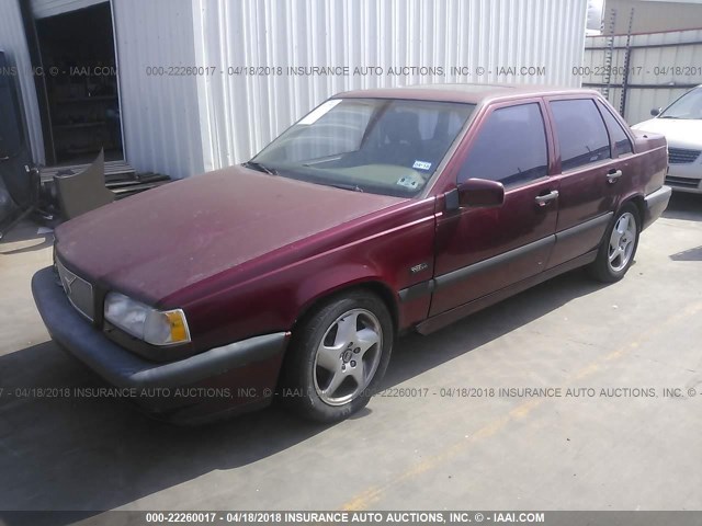 YV1LS5718S2178338 - 1995 VOLVO 850 MAROON photo 2