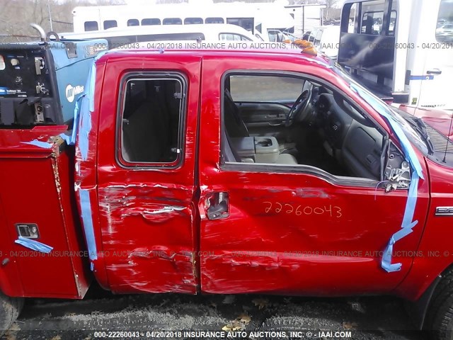 1FTSX21506ED23440 - 2006 FORD F250 SUPER DUTY RED photo 6