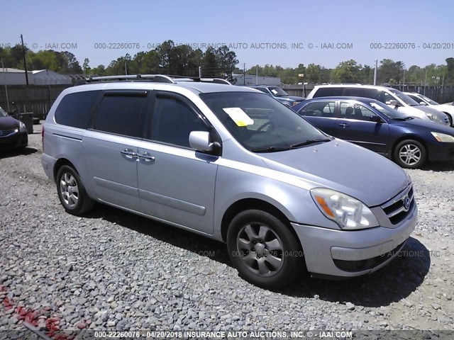 KNDMC233476022746 - 2007 HYUNDAI ENTOURAGE GLS/SE/LIMITED SILVER photo 1