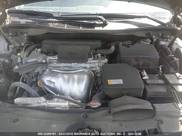 4T1BF1FK5GU593049 - 2016 TOYOTA CAMRY LE/XLE/SE/XSE Gris photo 10