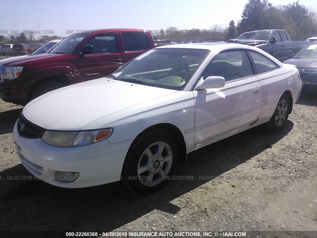 2T1CF22P11C449230 - 2001 TOYOTA CAMRY SOLARA SE/SLE WHITE photo 2