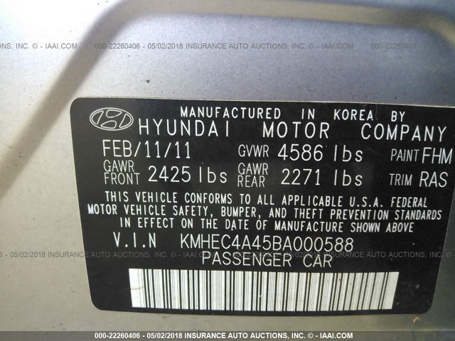 KMHEC4A45BA000588 - 2011 HYUNDAI SONATA HYBRID SILVER photo 9