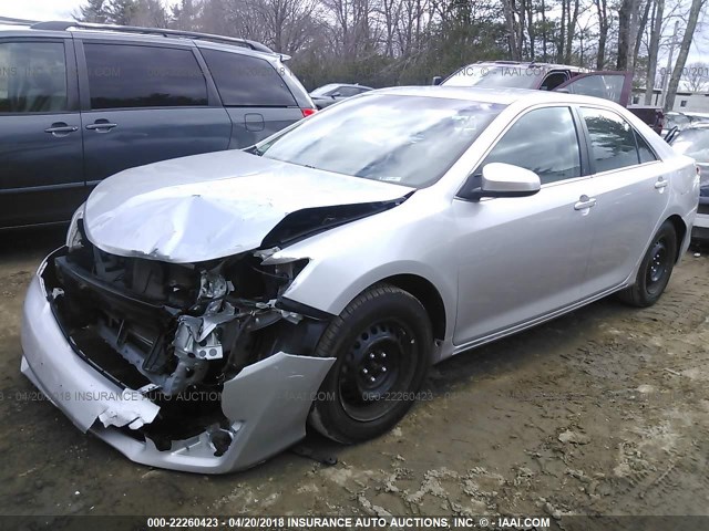 4T4BF1FK4CR271681 - 2012 TOYOTA CAMRY SE/LE/XLE GRAY photo 2