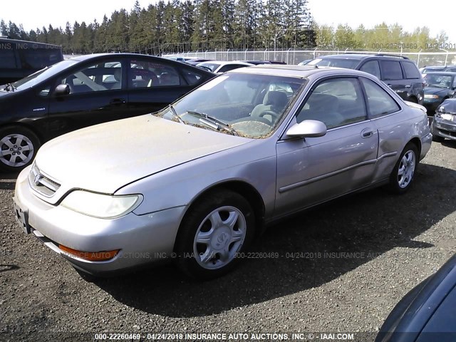 19UYA1246VL003790 - 1997 ACURA 2.2CL SILVER photo 2