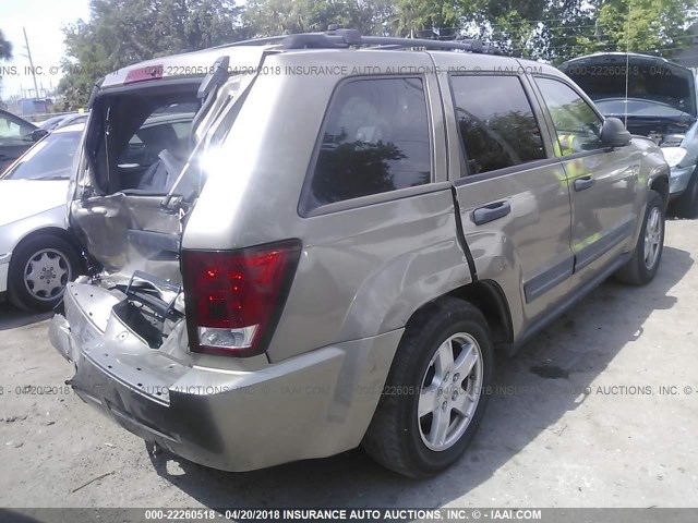 1J4GS48K75C683692 - 2005 JEEP GRAND CHEROKEE LAREDO/COLUMBIA/FREEDOM BROWN photo 4