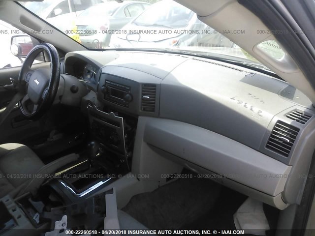 1J4GS48K75C683692 - 2005 JEEP GRAND CHEROKEE LAREDO/COLUMBIA/FREEDOM 棕色 照片 5