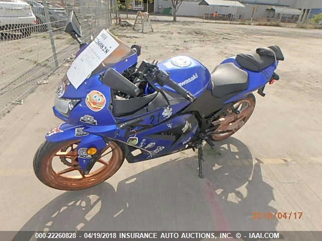 JKAEXMJ119DA31745 - 2009 KAWASAKI EX250 J BLUE photo 2