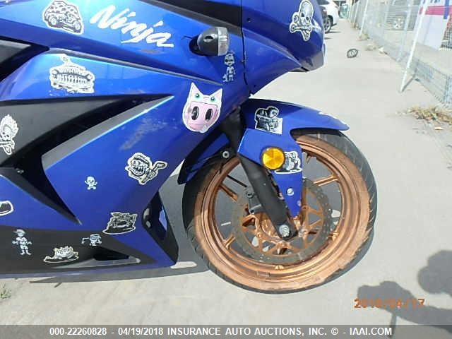 JKAEXMJ119DA31745 - 2009 KAWASAKI EX250 J BLUE photo 5