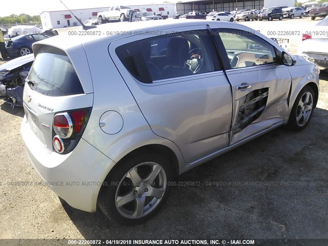 1G1JE6SB1D4107248 - 2013 CHEVROLET SONIC LTZ SILVER photo 4