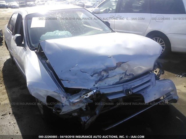 1HGCF86632A159437 - 2002 HONDA ACCORD VALUE SILVER photo 6