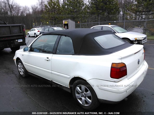 3VWDC21VX2M809131 - 2002 VOLKSWAGEN CABRIO GLX 白色 照片 3