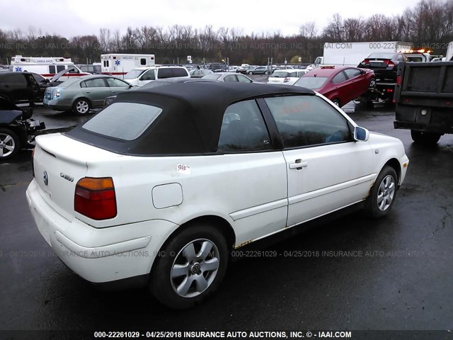 3VWDC21VX2M809131 - 2002 VOLKSWAGEN CABRIO GLX 白色 照片 4