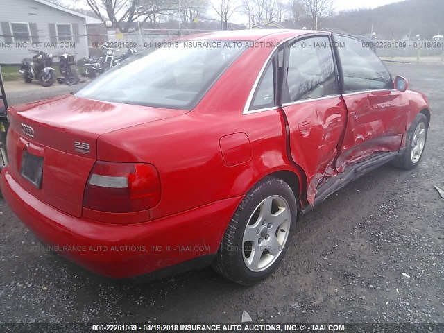 WAUED28D0WA185616 - 1998 AUDI A4 2.8 QUATTRO RED photo 4