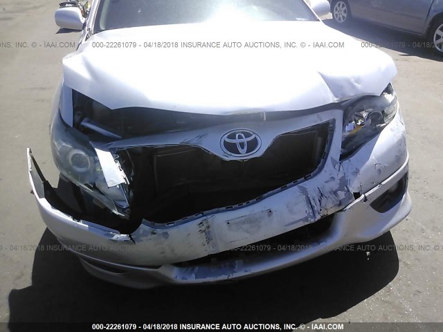4T1BF3EK3AU043580 - 2010 TOYOTA CAMRY SE/LE/XLE SILVER photo 6