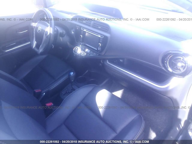 JTDKDTB37F1100900 - 2015 TOYOTA PRIUS C BLACK photo 5