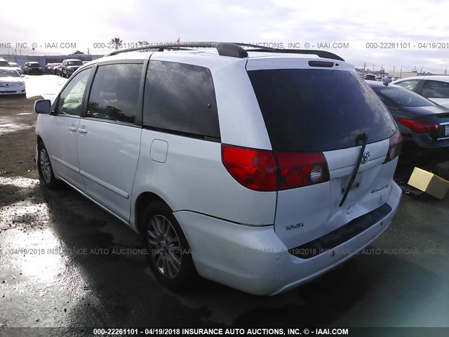 5TDYK4CC3AS335648 - 2010 TOYOTA SIENNA XLE/XLE LIMITED WHITE photo 3