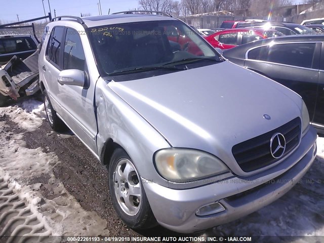 4JGAB57E64A458876 - 2004 MERCEDES-BENZ ML 350 SILVER photo 1