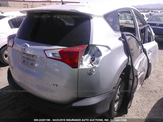 2T3ZFREV1FW176204 - 2015 TOYOTA RAV4 LE SILVER photo 4