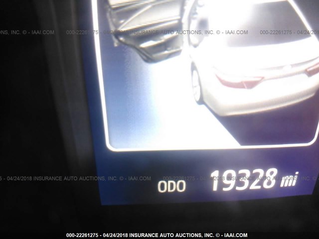 4T1BF1FK1HU305268 - 2017 TOYOTA CAMRY LE/XLE/SE/XSE GRAY photo 7