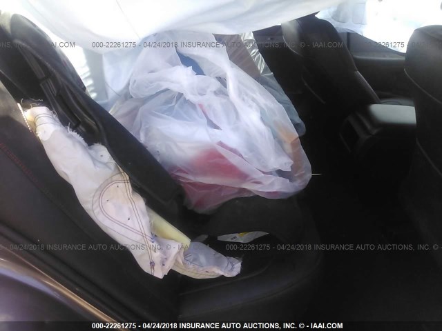 4T1BF1FK1HU305268 - 2017 TOYOTA CAMRY LE/XLE/SE/XSE GRAY photo 8