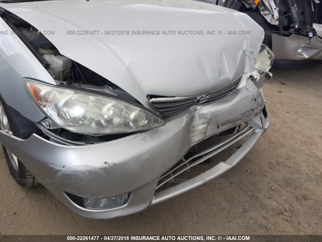 4T1BE30K76U729848 - 2006 TOYOTA CAMRY LE/XLE/SE SILVER photo 10