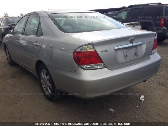 4T1BE30K76U729848 - 2006 TOYOTA CAMRY LE/XLE/SE SILVER photo 3