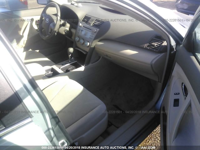 4T4BE46K18R021195 - 2008 TOYOTA CAMRY CE/LE/XLE/SE GREEN photo 5