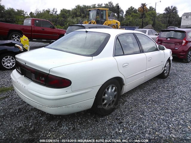 2G4WB52K5X1475153 - 1999 BUICK REGAL LS/LSE WHITE photo 4