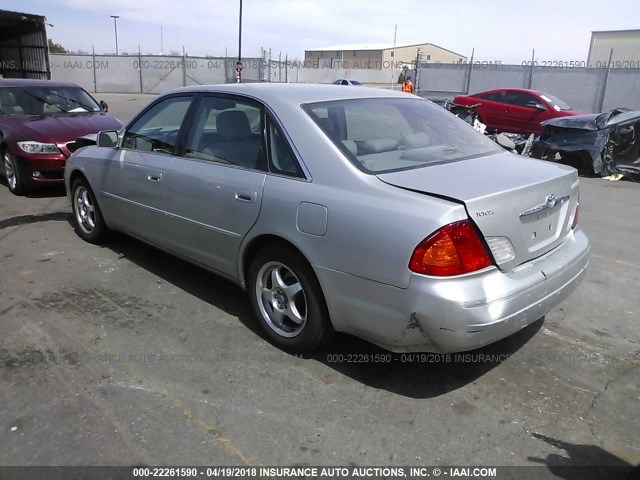 4T1BF28B31U167936 - 2001 TOYOTA AVALON XL/XLS SILVER photo 3