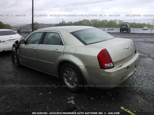 2C3KA53GX6H388911 - 2006 CHRYSLER 300 TOURING GOLD photo 3