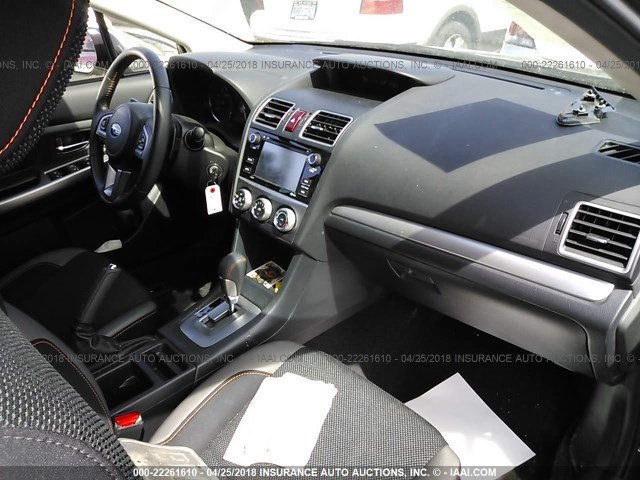 JF2GPABC1H8236405 - 2017 SUBARU CROSSTREK PREMIUM ლურჯი ფოტო 5