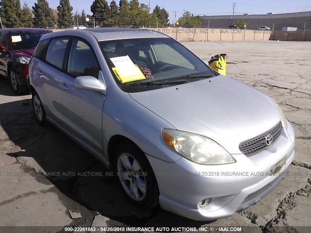 2T1KR32E75C417265 - 2005 TOYOTA COROLLA MATRIX XR SILVER photo 1