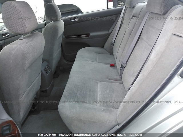 JTDBE32K530152807 - 2003 TOYOTA CAMRY LE/XLE SILVER photo 8