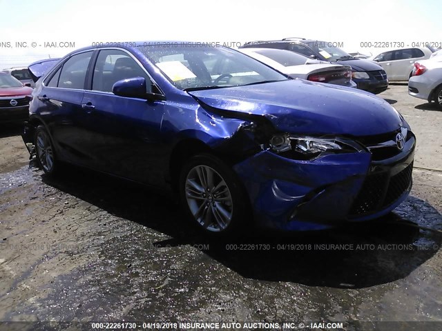4T1BF1FK7GU594638 - 2016 TOYOTA CAMRY LE/XLE/SE/XSE BLUE photo 1
