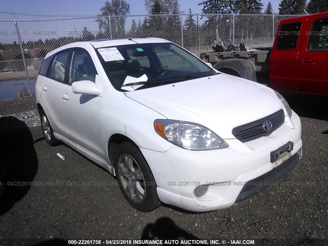 2T1LR32E46C562396 - 2006 TOYOTA COROLLA MATRIX XR WHITE photo 1