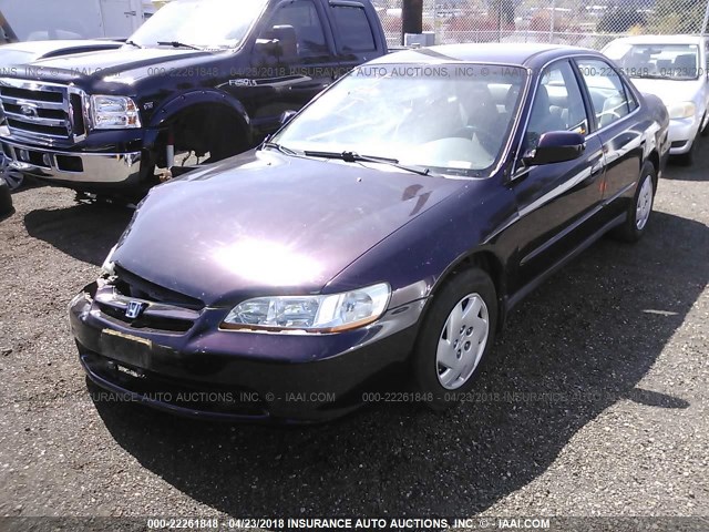 1HGCG1640XA063551 - 1999 HONDA ACCORD LX PURPLE photo 2