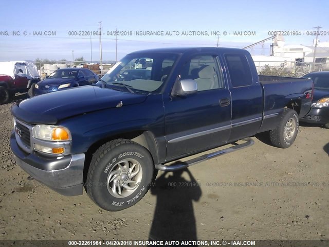 1GTEK19T7YE155758 - 2000 GMC NEW SIERRA K1500 BLUE photo 2