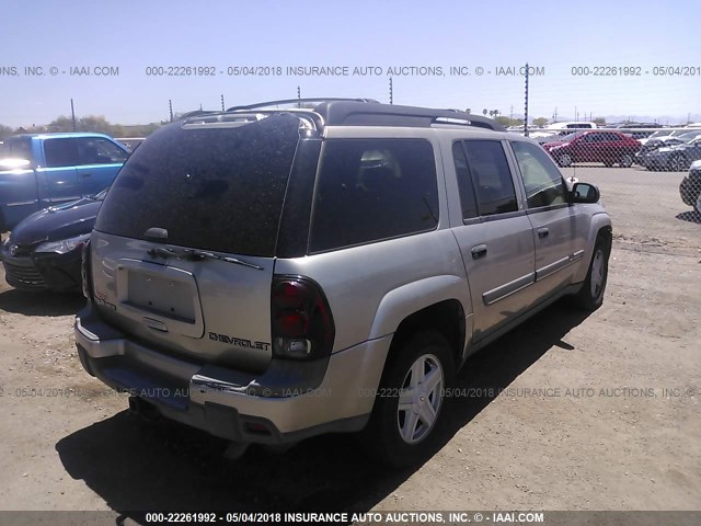 1GNES16S826123650 - 2002 CHEVROLET TRAILBLAZER EXT SILVER photo 4