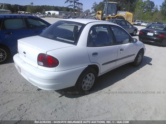 2C1MR522016713120 - 2001 CHEVROLET METRO LSI WHITE photo 4