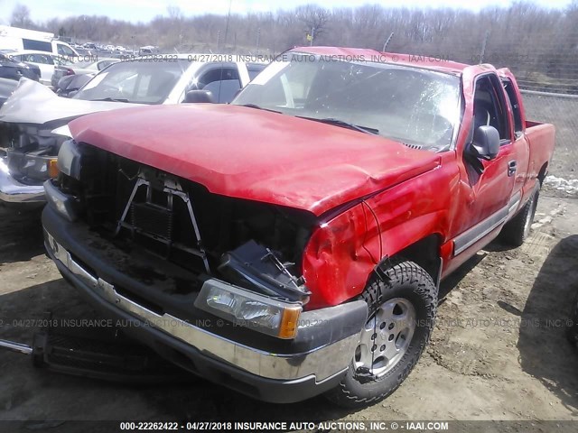 2GCEK19T531293356 - 2003 CHEVROLET SILVERADO K1500 RED photo 2