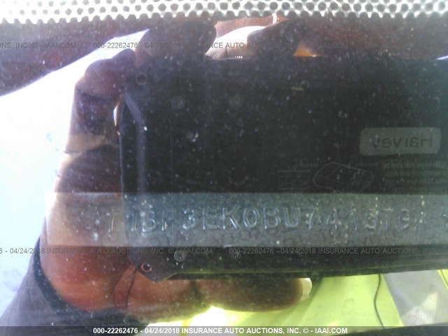 4T1BF3EK0BU741579 - 2011 TOYOTA CAMRY SE/LE/XLE RED photo 9